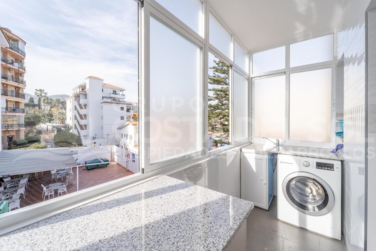 Espectacular Apartamento En Costa, Frente Al Mar * Benalmádena